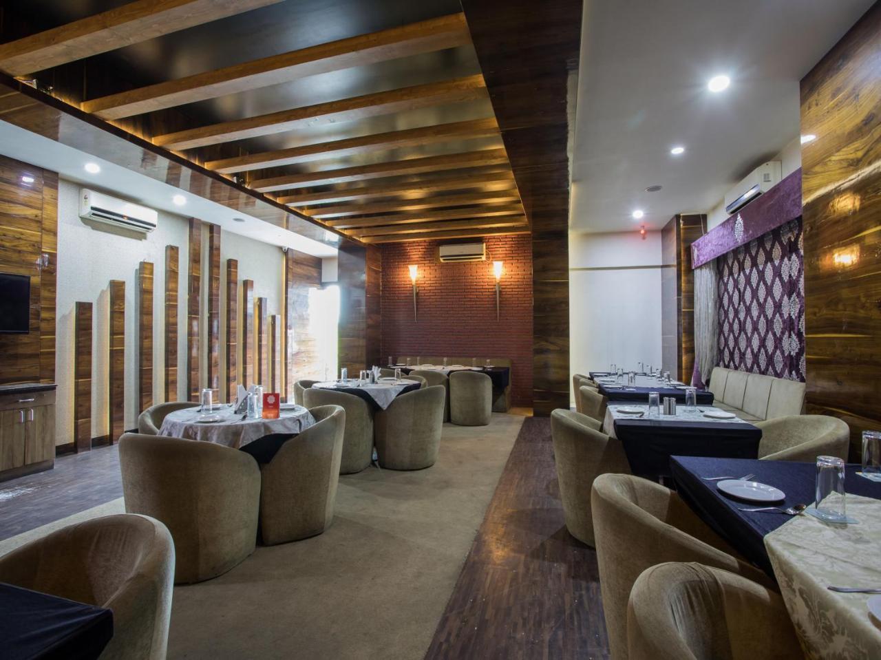 אינדורה Capital O 1546 The Sensation Hotel מראה חיצוני תמונה
